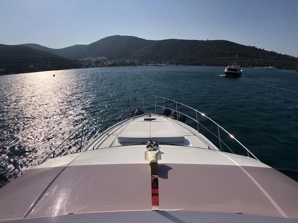 Бодрум: 2017 Princess 52 Fly Yacht In Bodrum