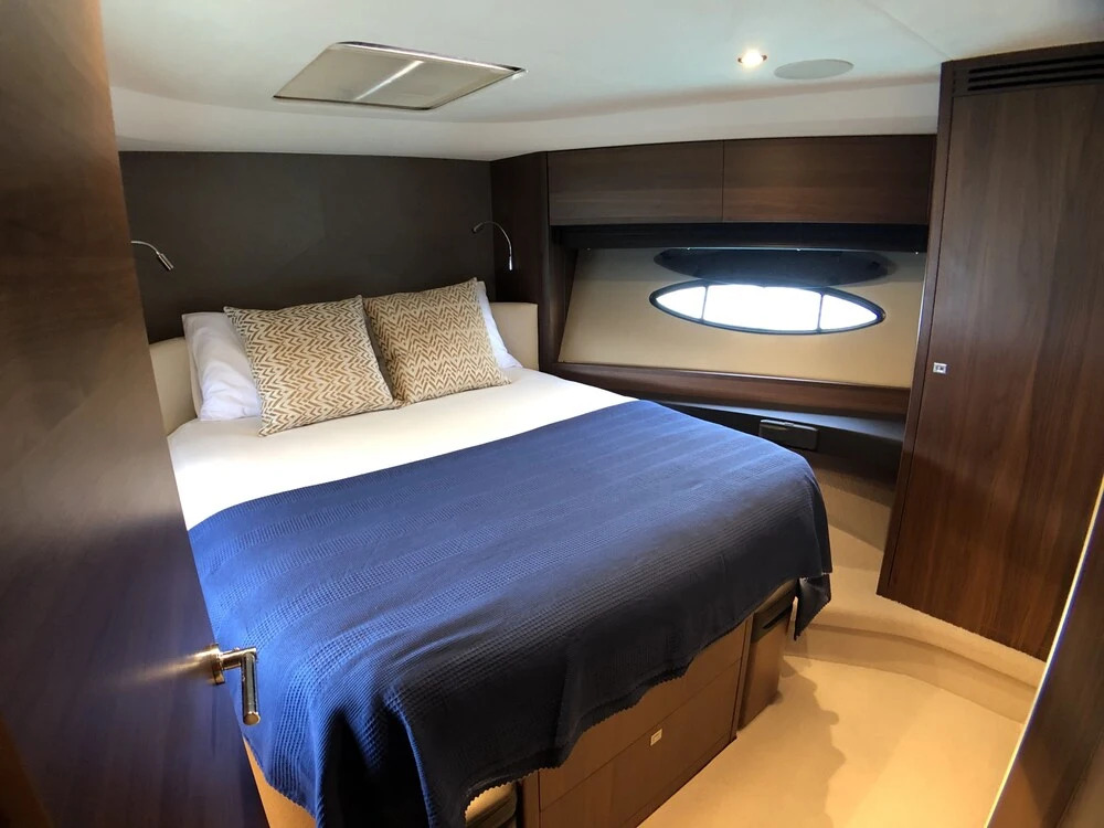 Бодрум: 2017 Princess 52 Fly Yacht In Bodrum
