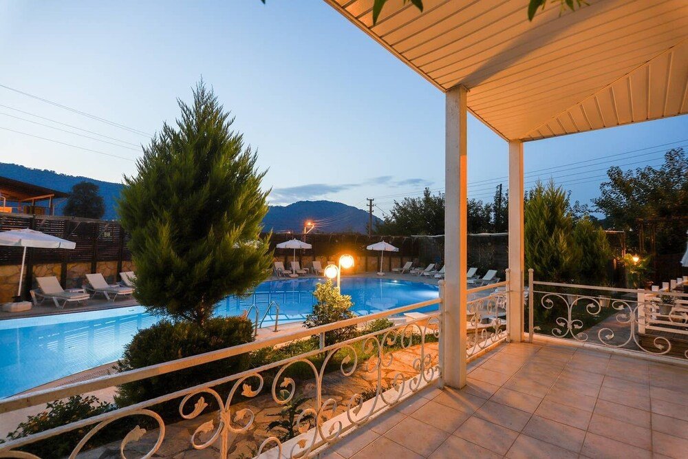 Мармарис: Pine Villas Icmeler
