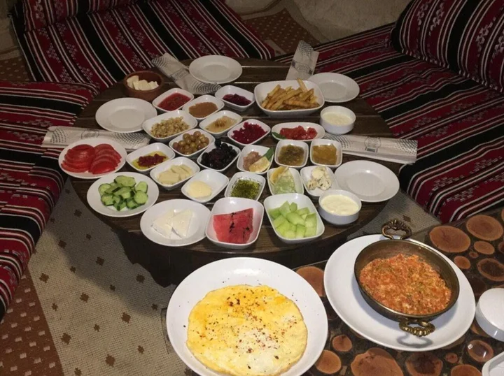 Мидьят: Midyat Beyaz Konak
