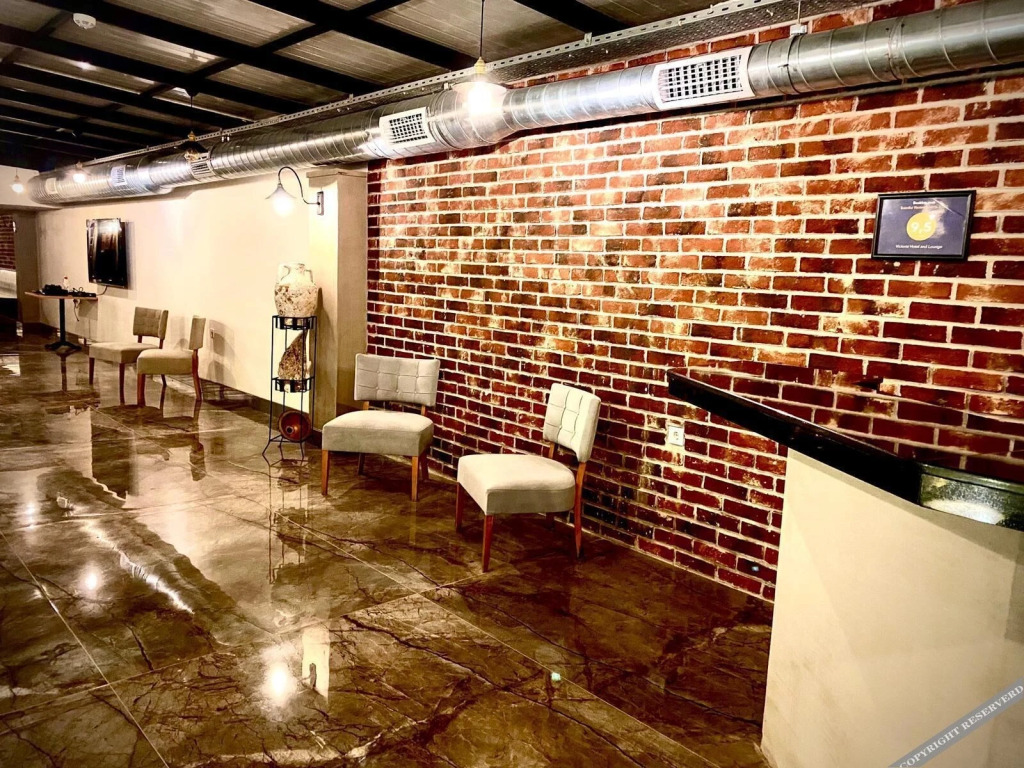 Фоча: Victoria Hotel and Lounge