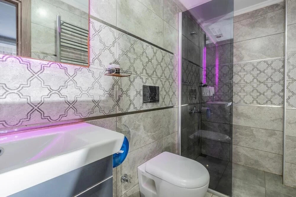 Бурса: Enceladus Hotel