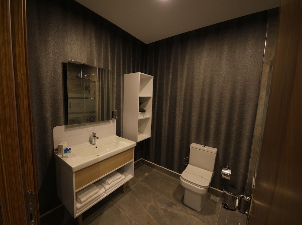Маниса: Rose Bay Hotel Manisa