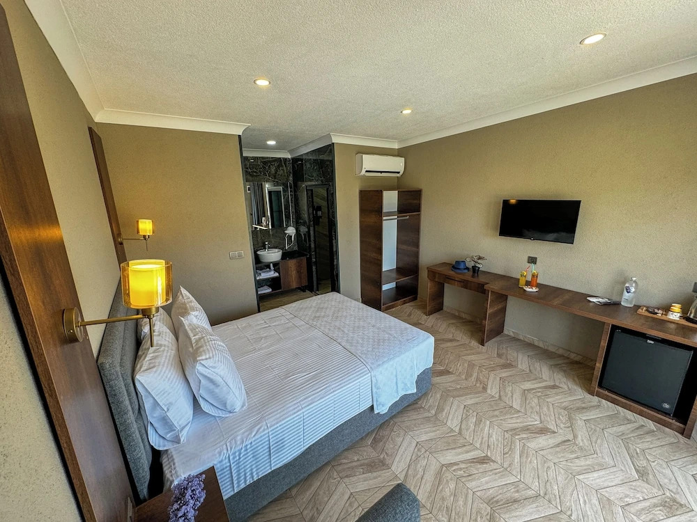 Gargaron Beach Hotel — фото 4