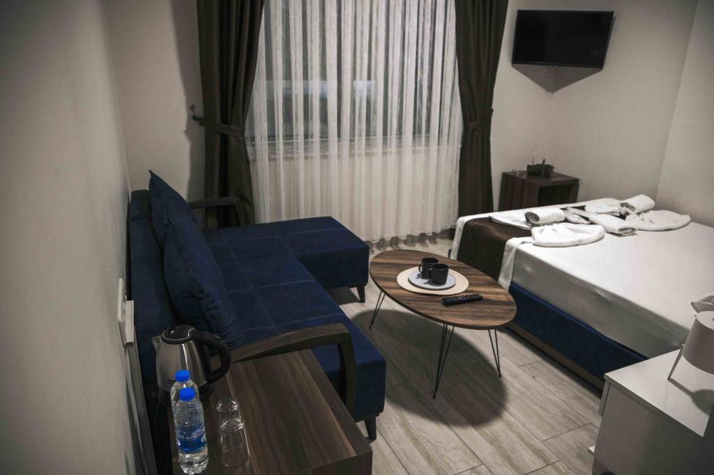 Измир: Bornova Otel
