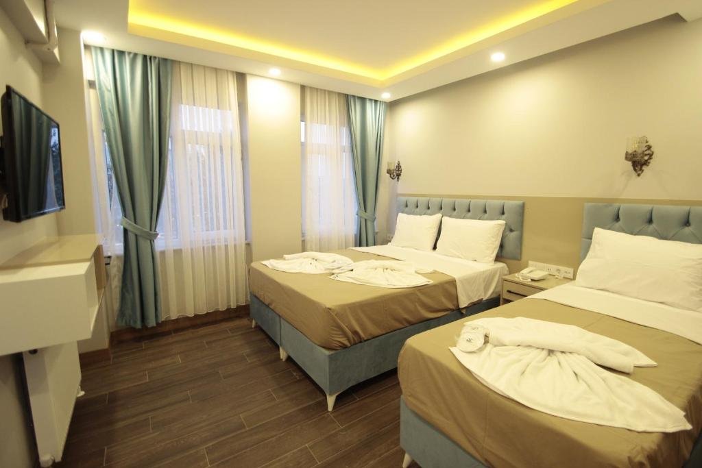 Стамбул: Hira Hotel