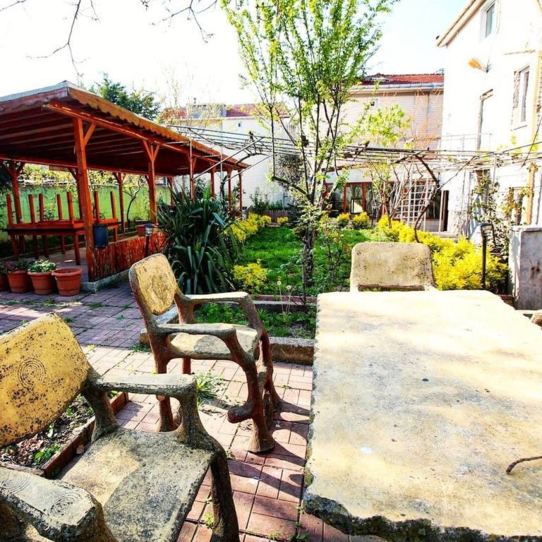 Арнавуткёй: Kilic Motel