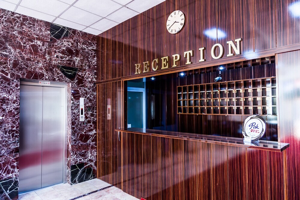 Анкара: Pak Otel
