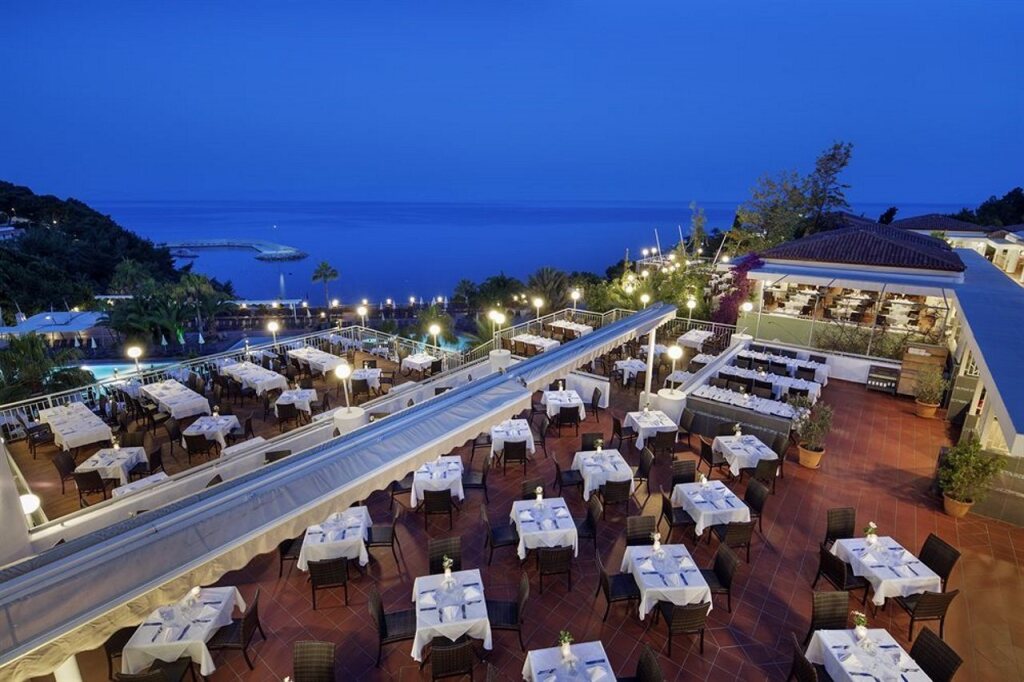 Кушадасы: Pine Bay Holiday Resort