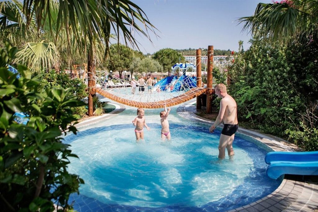 Кушадасы: Pine Bay Holiday Resort
