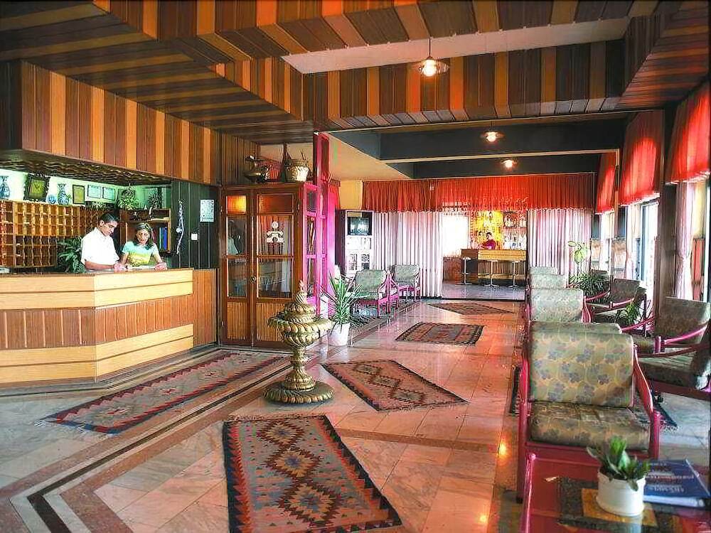 Мармарис: Karadeniz Hotel