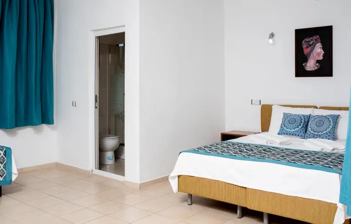 Чиралы: San Simon Hotel