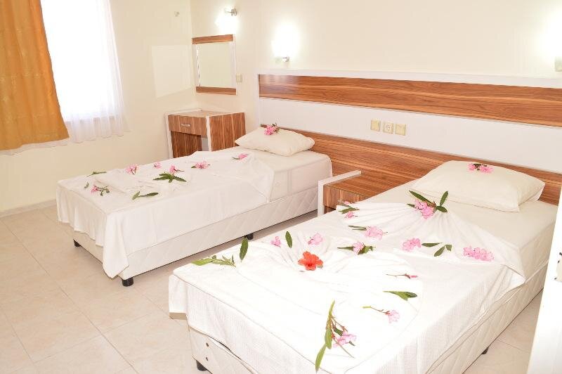Мармарис: Apartamentos Maxwell 2
