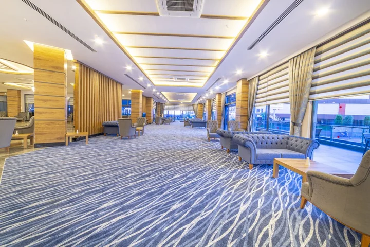 Аланья: Lonicera Premium
