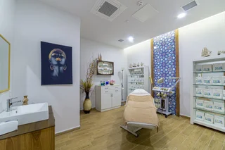 Аланья: Lonicera Premium
