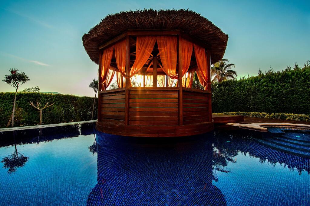 Бодрум: Be Premium Bodrum