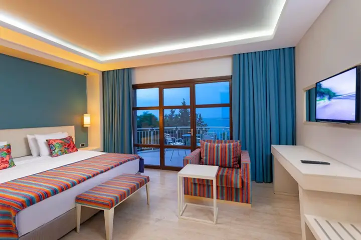 carousel image 3
