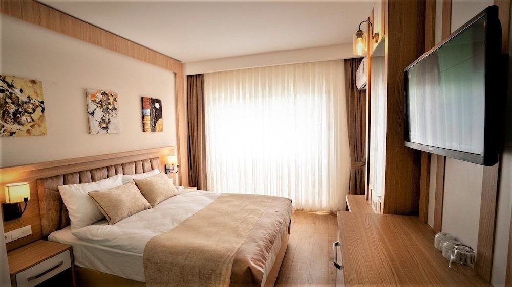 Анталья: Lara Garden Hotel