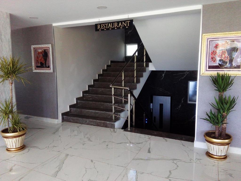Анталья: Lara Garden Hotel