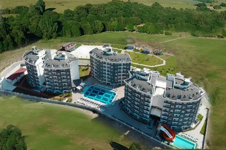 Аксу: Royal Towers Lara Hotel