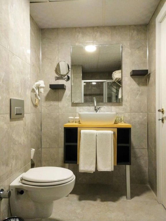 Аксу: Royal Towers Lara Hotel