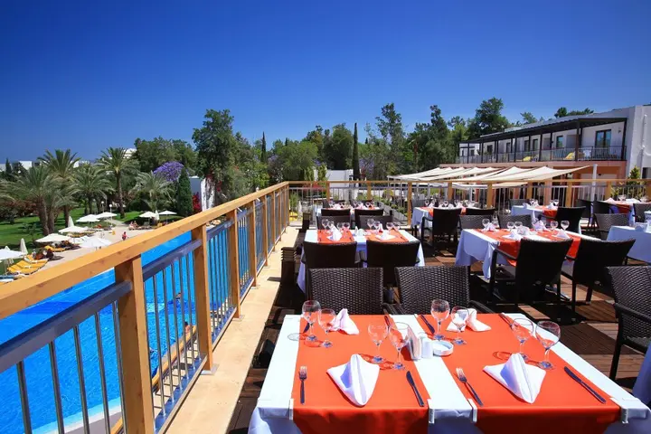 Торба: DoubleTree by Hilton Bodrum Isil Club Resort