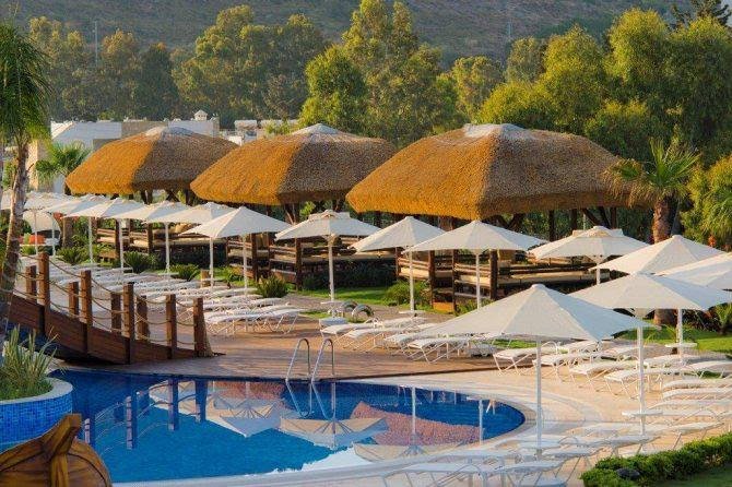 Тургутрейс: Club Mavi Hotel&Suites
