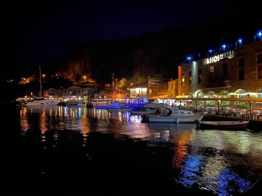 Бехрамкале: Assos Bianca Suites