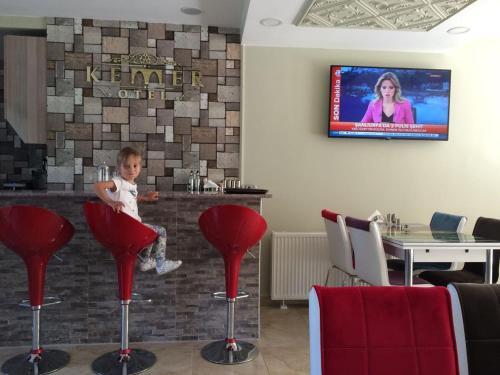 Бартын: Kemer Otel