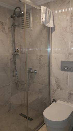 Бартын: Kemer Otel