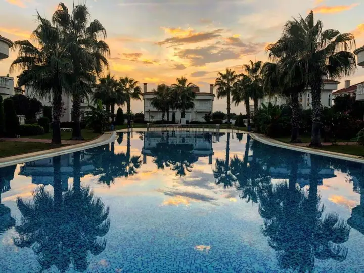 carousel image 1