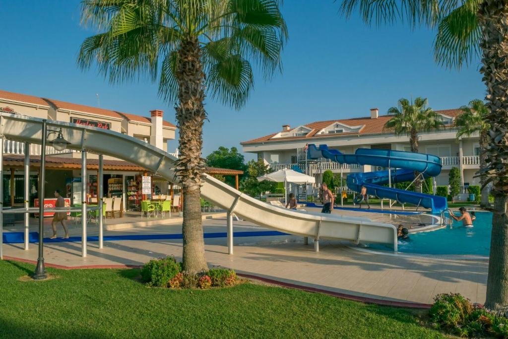 Белек: Belek Golf Village - Villa with shared pool