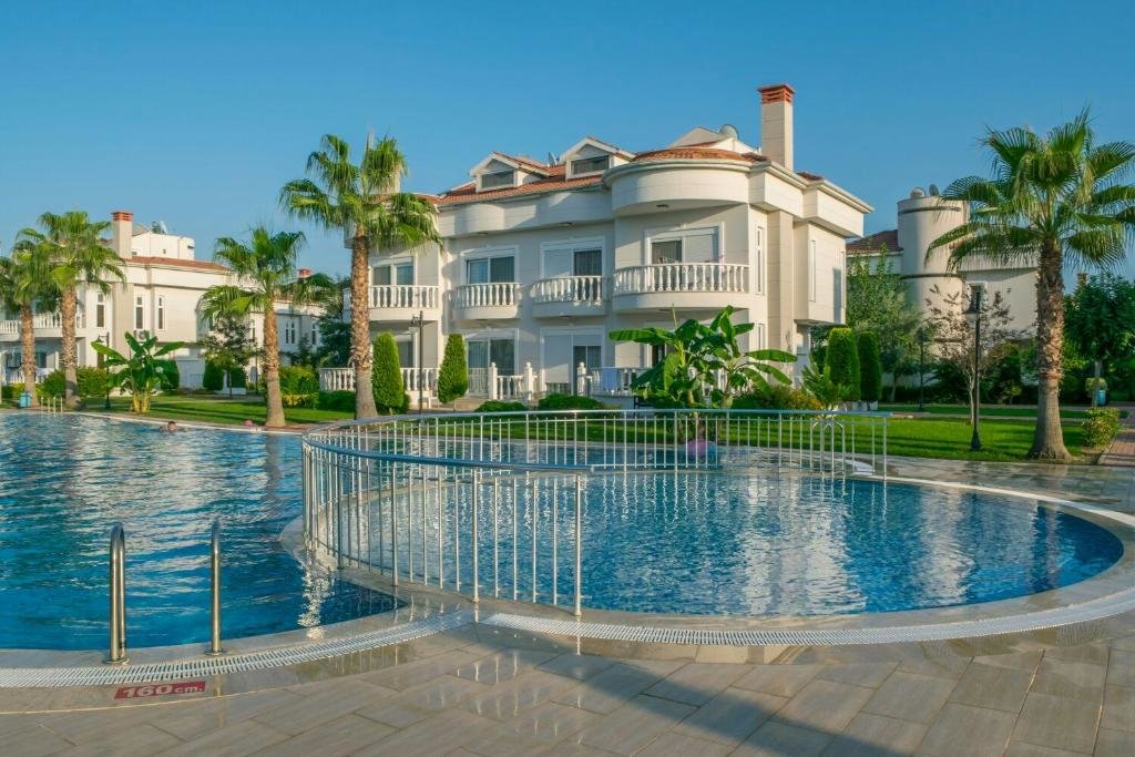 Белек: Belek Golf Village - Villa with shared pool