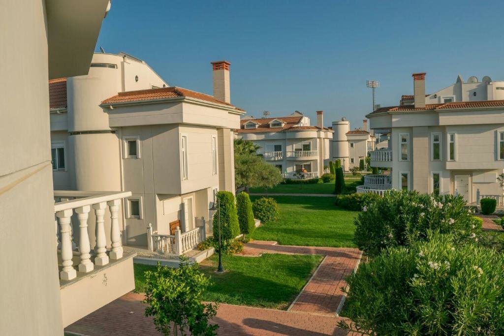 Белек: Belek Golf Village - Villa with shared pool