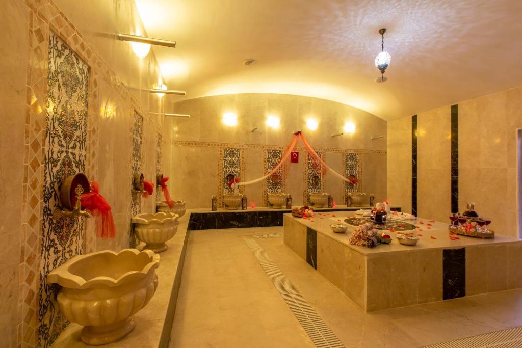 Сивас: Sivas Keykavus Hotel