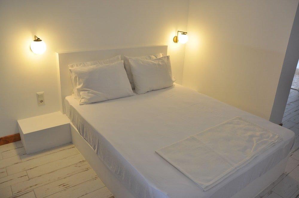 Айвалык: masmavi otel
