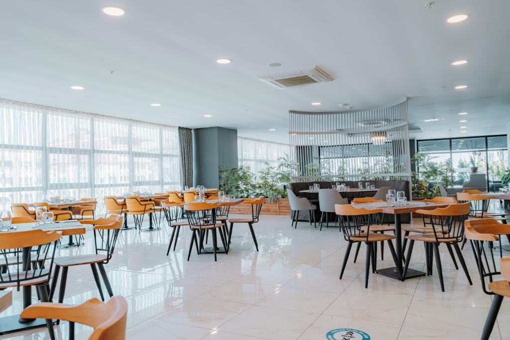 Йомра: Empula Hotel & Residences