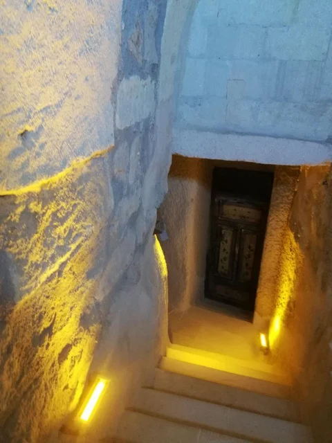 Учисар: cronoscappadocia