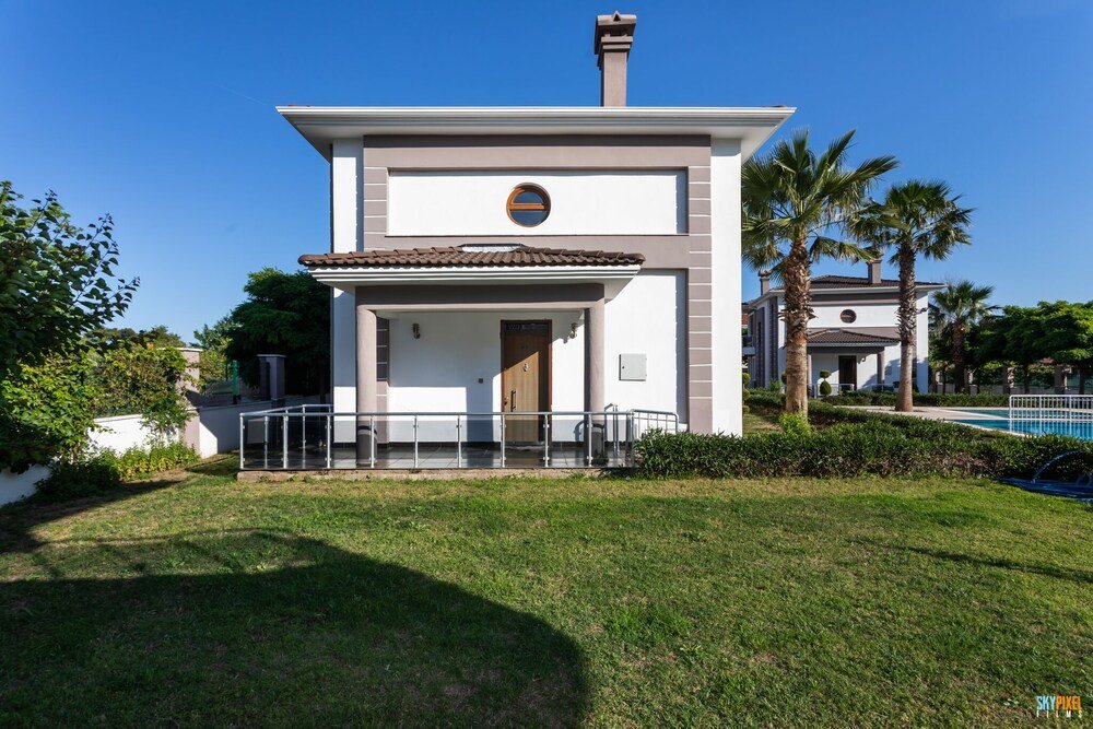 Чамьюва: Villa Feray 1 By Villatatilin