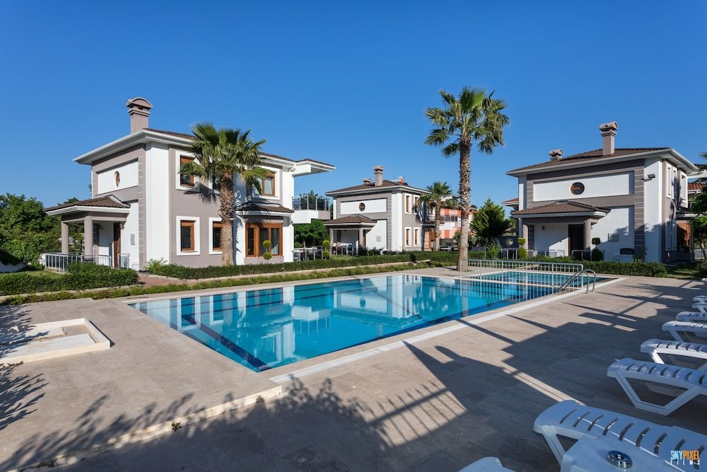 Чамьюва: Villa Feray 1 By Villatatilin