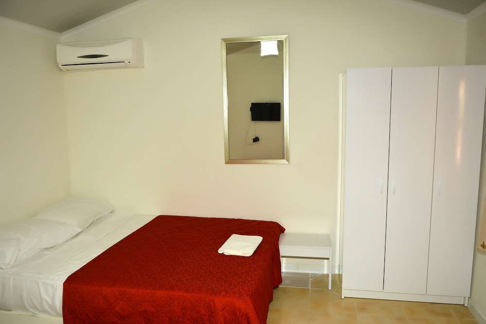 Манавгат: Civiler Hotel