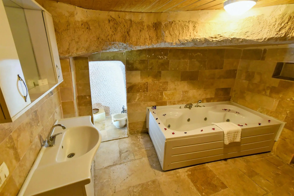 Ургуп: Larissa Cave Hotel