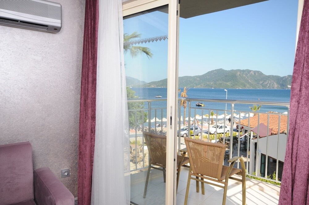 Мармарис: Luna Beach Hotel & Spa