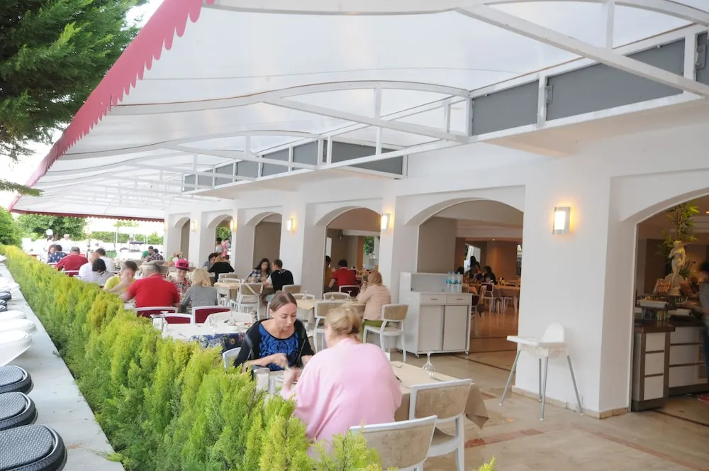 Мармарис: Luna Beach Hotel & Spa