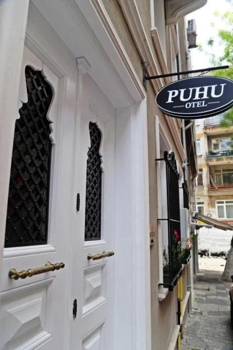 Стамбул: Puhu Otel