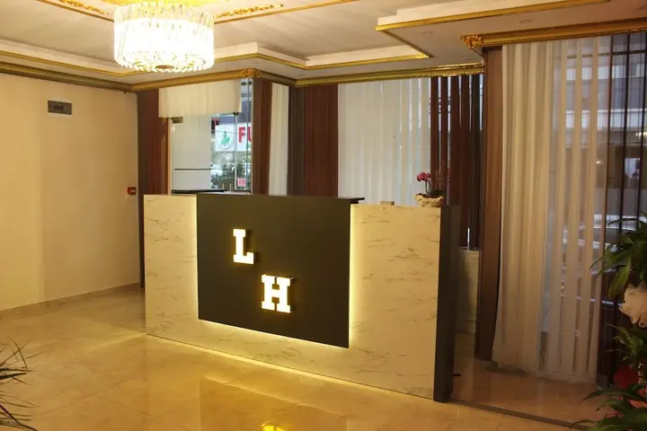 Стамбул: Loss Hotel