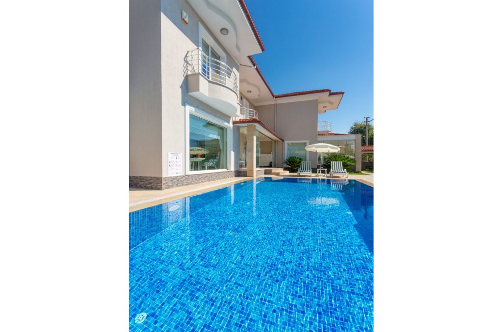 Дальян: Villa Nirvana Large Private Pool A C Wifi Car Not Required Eco-friendly - 2832