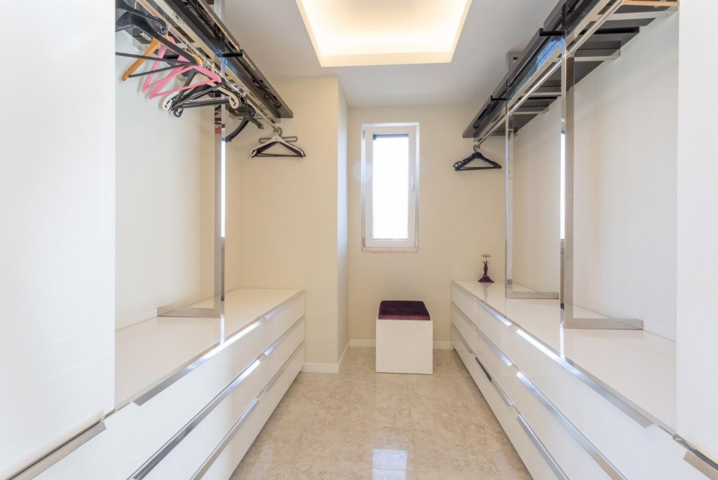 Дальян: Villa Nirvana Large Private Pool A C Wifi Car Not Required Eco-friendly - 2832