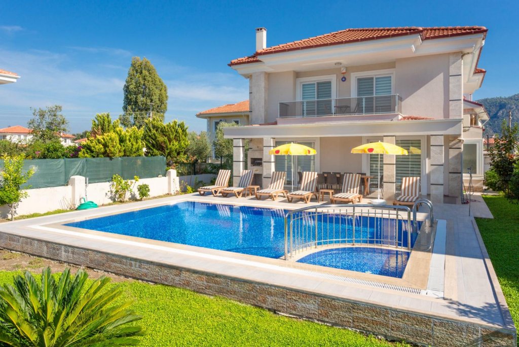 Дальян: Villa Ozcelik Large Private Pool A C Wifi Car Not Required Eco-friendly - 2833