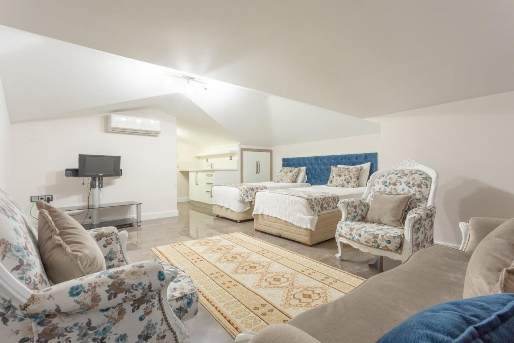 Дальян: Villa Ozcelik Large Private Pool A C Wifi Car Not Required Eco-friendly - 2833